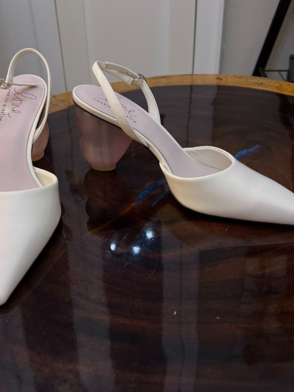 Charles and Keith Love slingback heart shaped heels - Picture 4 of 12